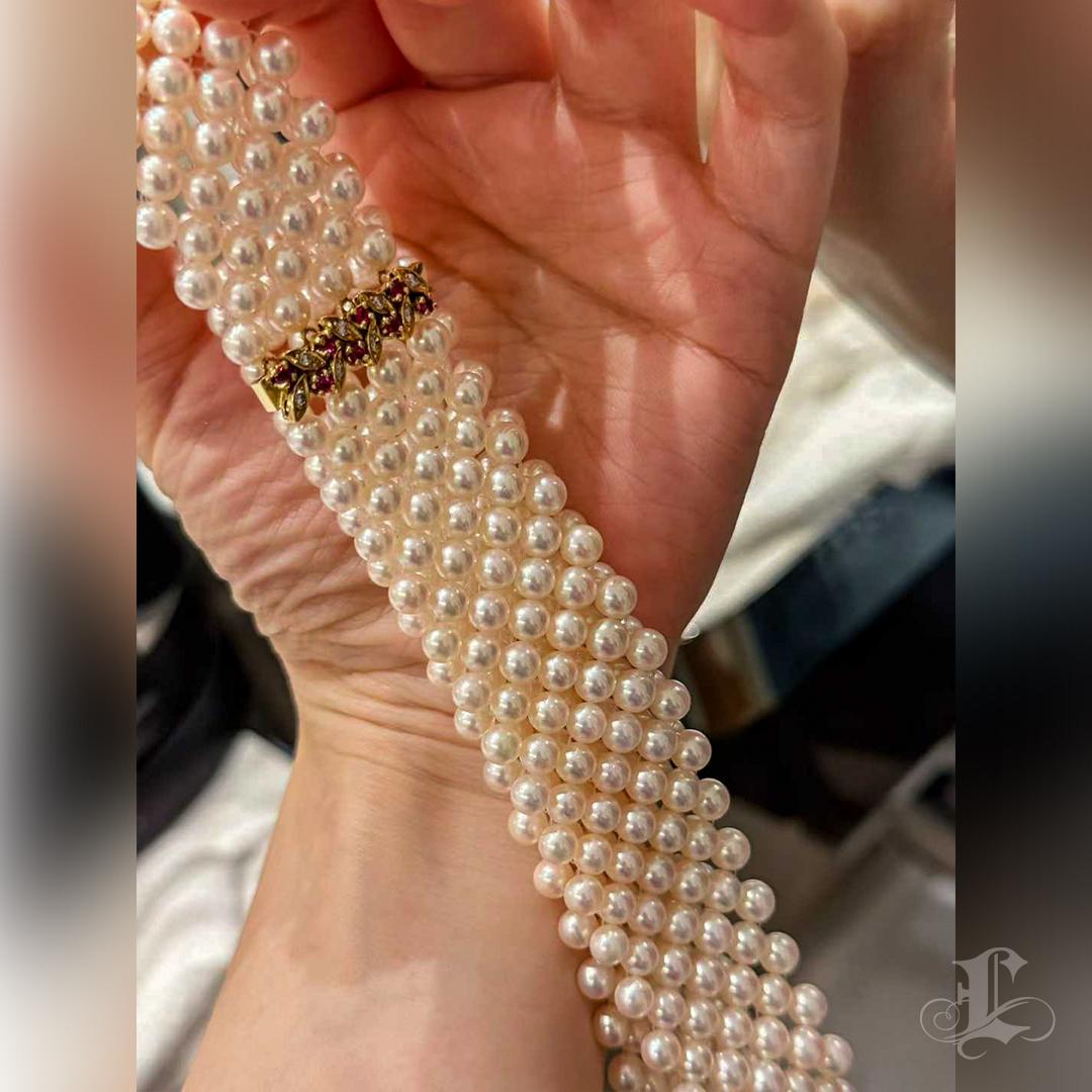 Corona Radiosa Collana girocollo in oro con diamanti e perle Akoya Victorian Grace in vendita 5