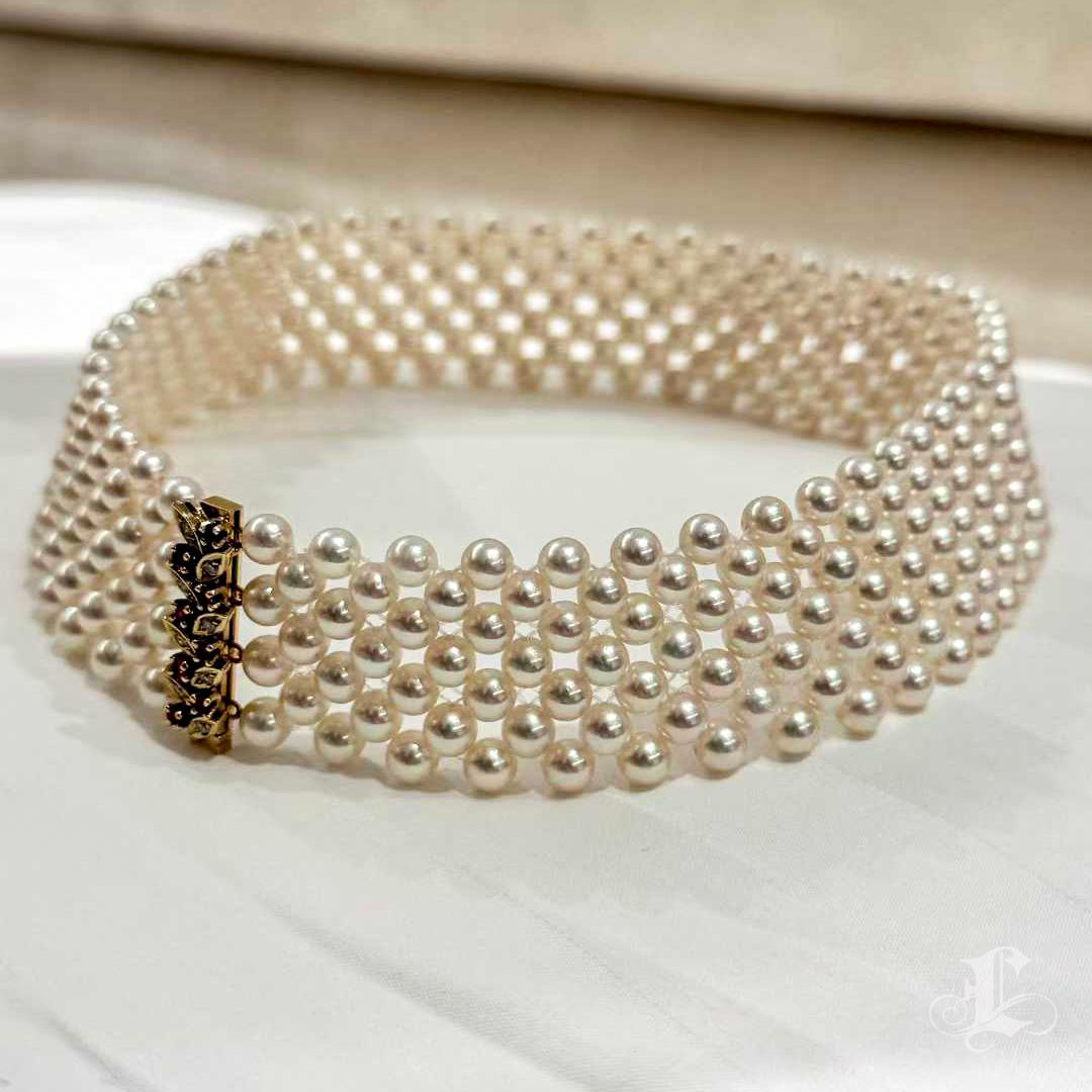 Corona Radiosa Collana girocollo in oro con diamanti e perle Akoya Victorian Grace in vendita 1