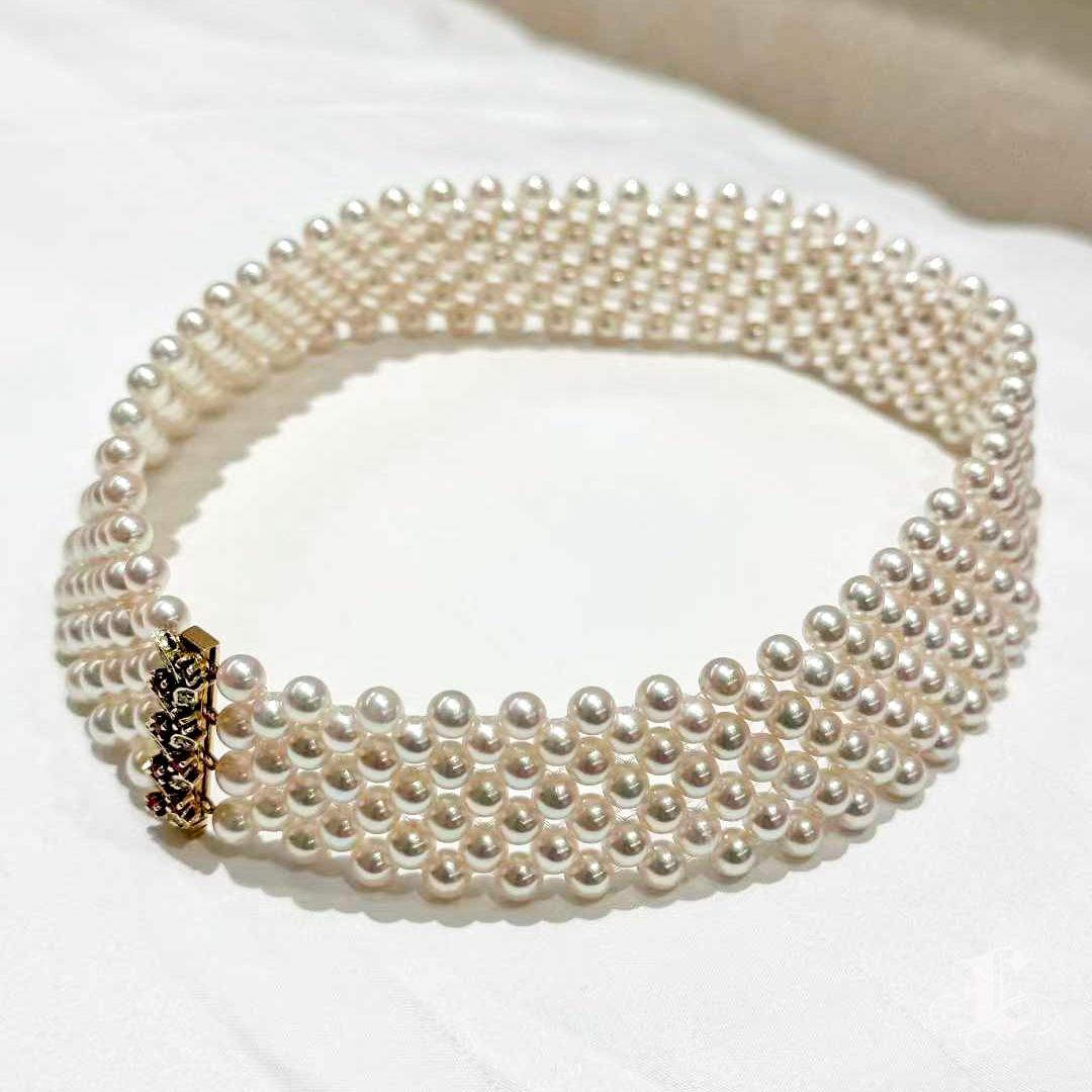 Corona Radiosa Collana girocollo in oro con diamanti e perle Akoya Victorian Grace in vendita 2