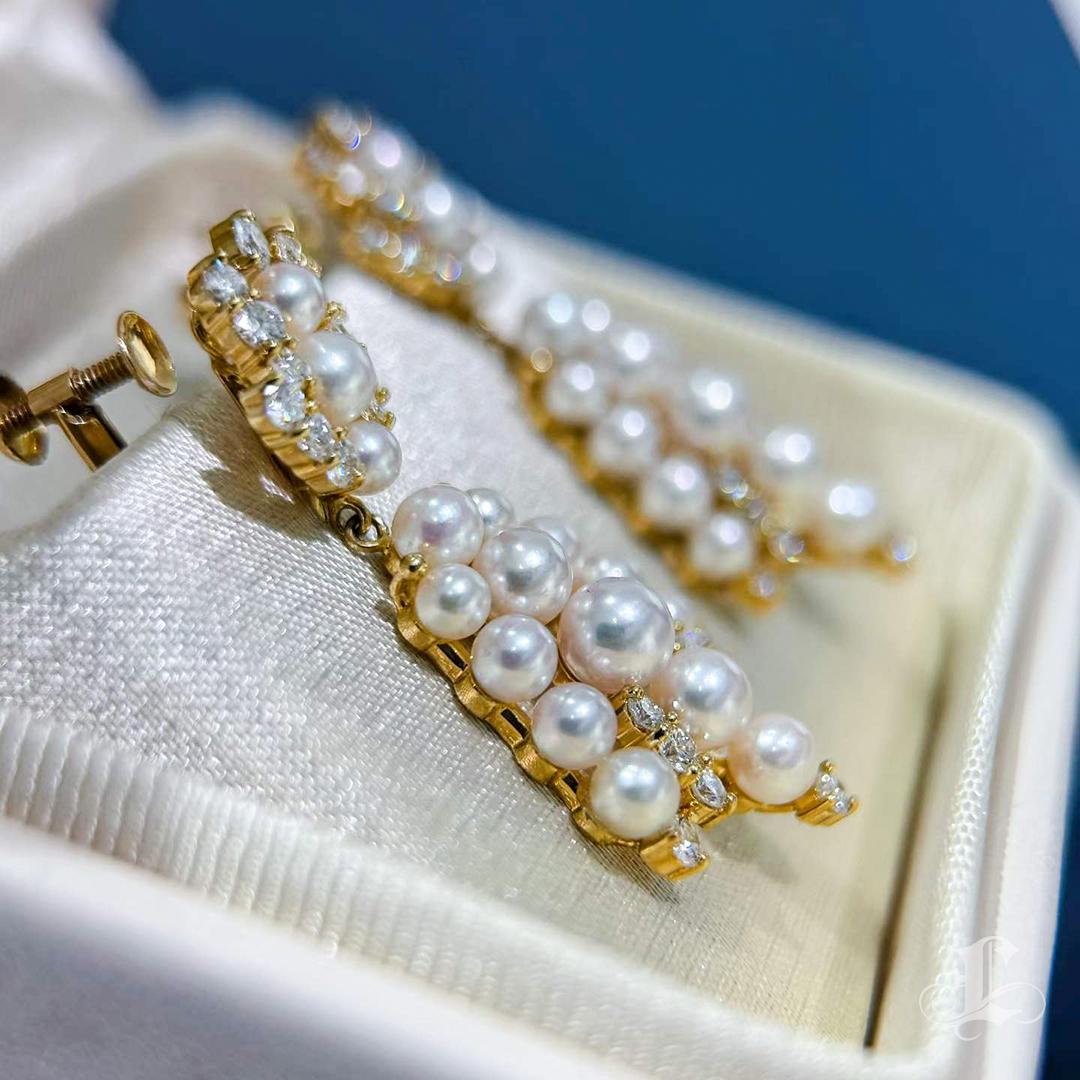 【Crown Radiance】Akoya Pearl & Diamond Cascade Earrings in 18K Gold (Clip-On) en vente 2