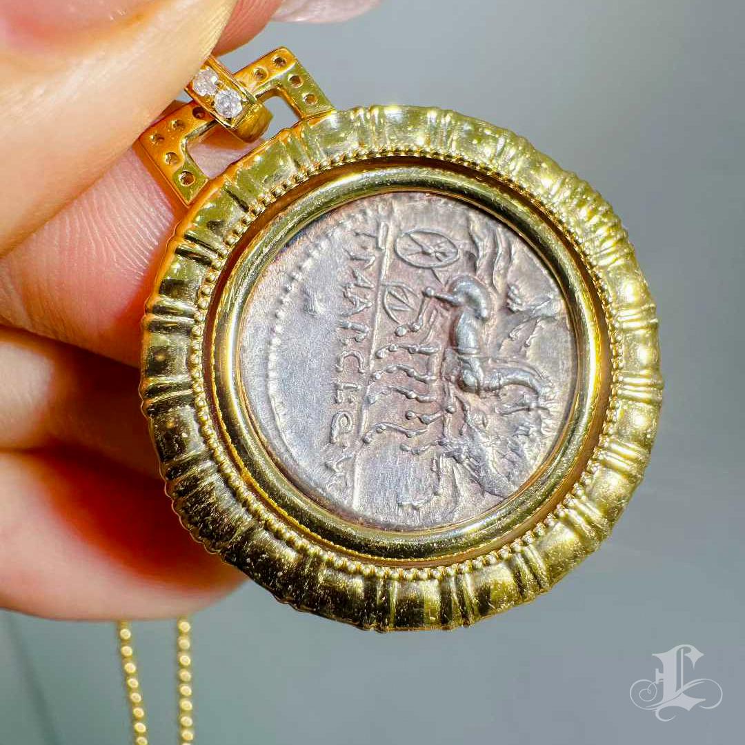【Crown Radiance】Ancient Roman Silver Coin Rotating Pendant with Rainbow Sapphire For Sale 1