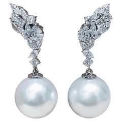 【Crown Radiance】Angelic Ascent Aurora South Sea Pearl & Diamond Earrings