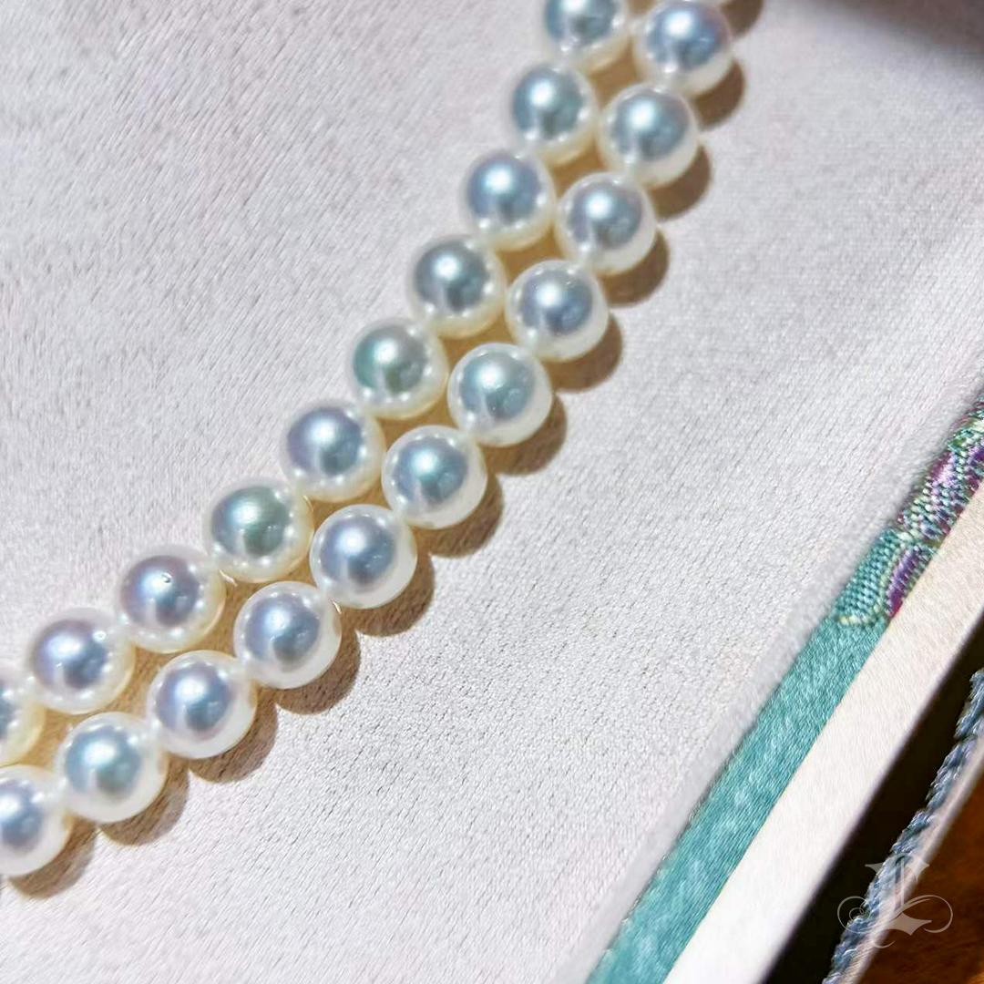 Corona Radiosa】 Collana a doppio filo di perle Akoya Aurora con chiusura a fiocco con diamanti in vendita 3