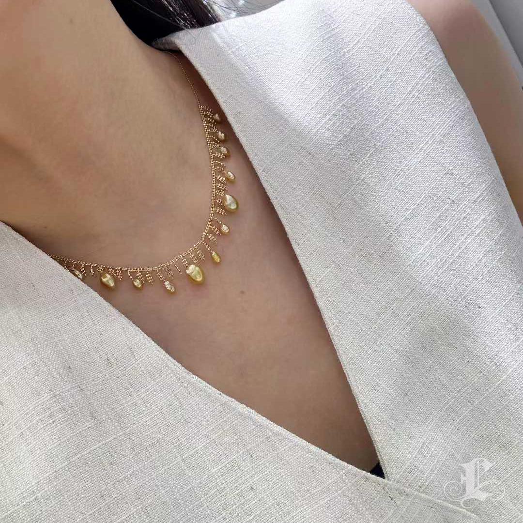 Uncut 【Crown Radiance】Aurora South Sea Keshi Pearl Necklace in 18K Yellow Gold For Sale