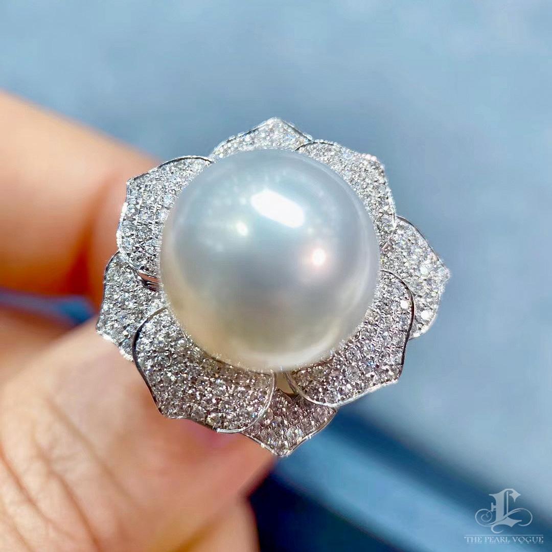 【Crown Radiance】Aurora South Sea Pearl Convertible Flower Ring Pendant For Sale 1