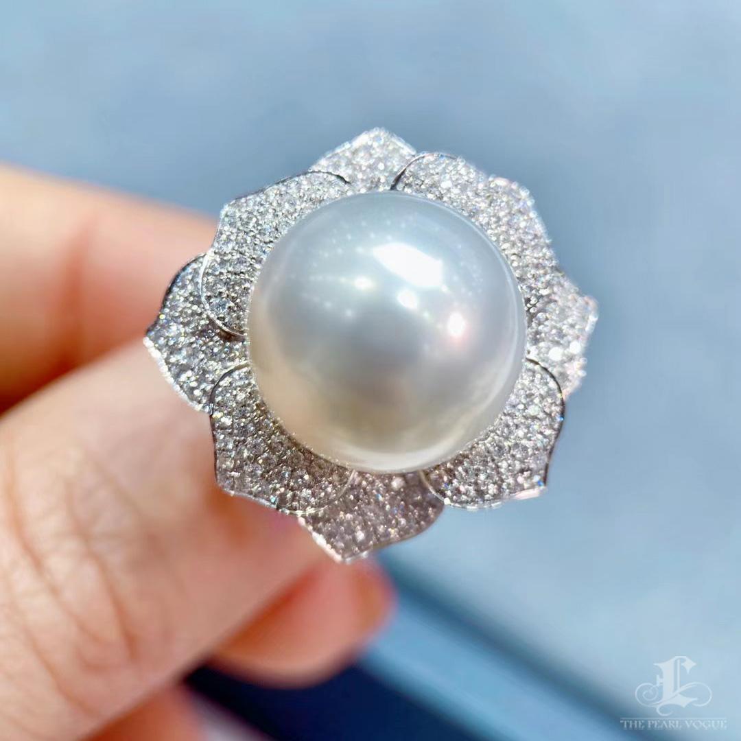 【Crown Radiance】Aurora South Sea Pearl Convertible Flower Ring Pendant For Sale 2