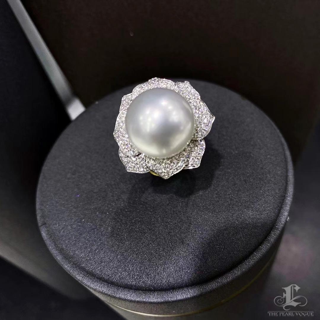 【Crown Radiance】Aurora South Sea Pearl Convertible Flower Ring Pendant For Sale 3