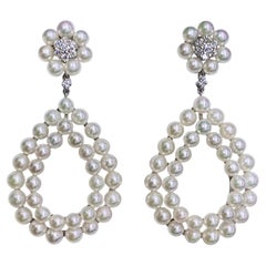 Orecchini di gala con diamanti e perle di Aurora Akoya in fiore