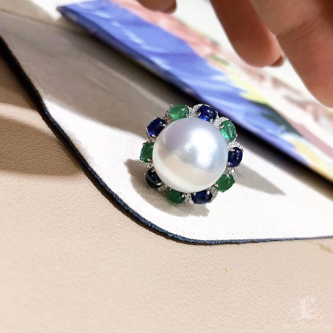 【Crown Radiance】Celestial 14–15mm South Sea Pearl Sapphire Emerald Ring Pendant For Sale 1