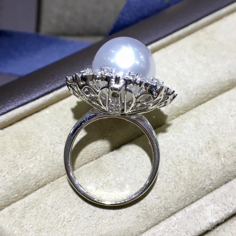 Corona radiosa】 Anello/pendente convertibile con perle dei mari del sud e diamanti in vendita 5