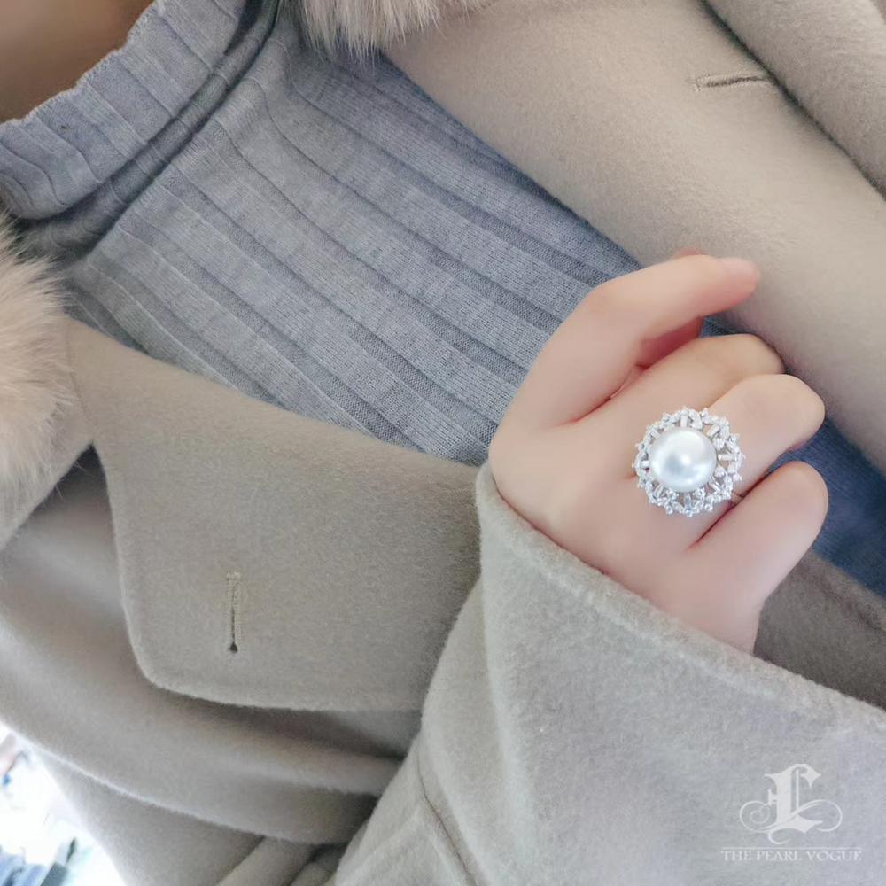 Corona radiosa】 Anello/pendente convertibile con perle dei mari del sud e diamanti in vendita 7