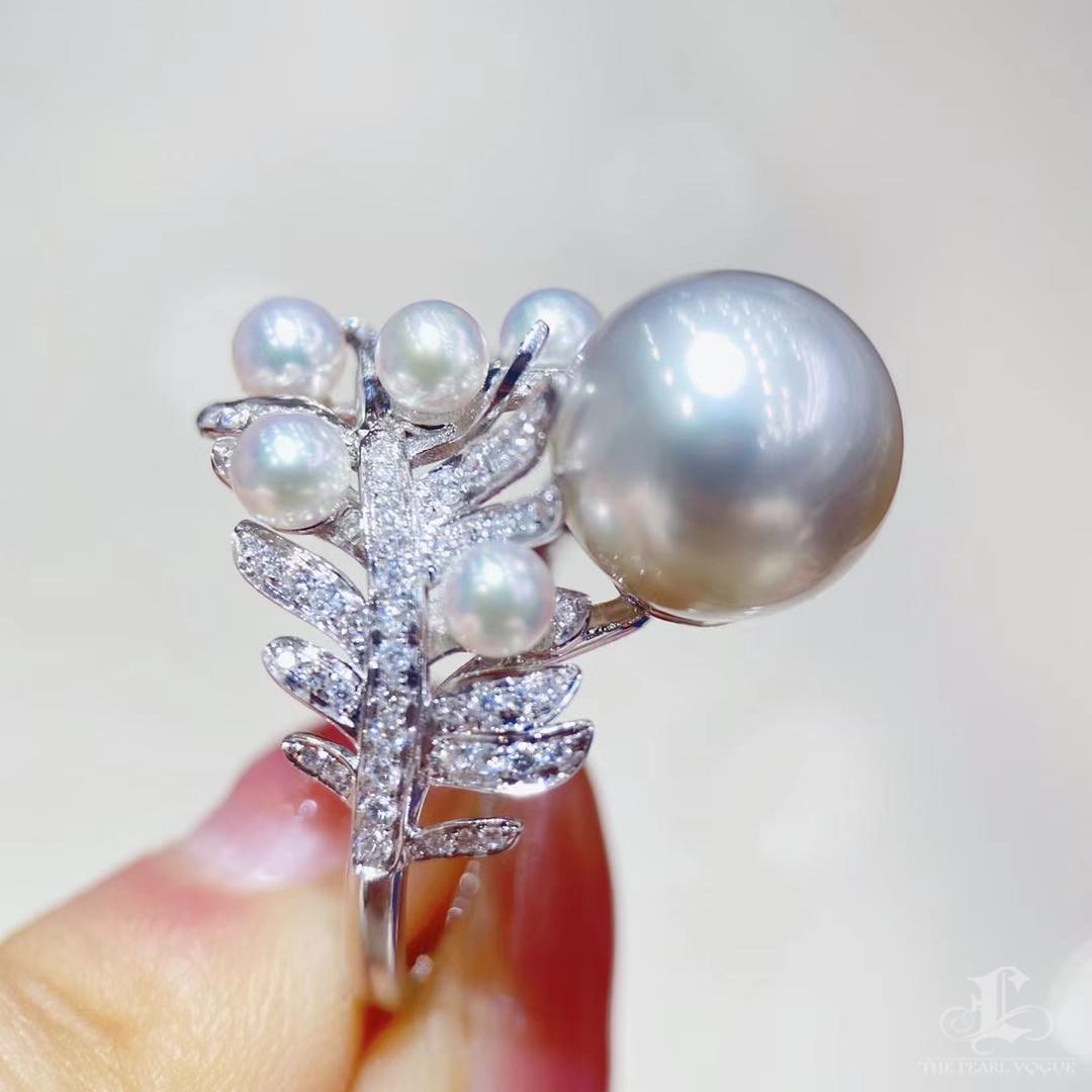 【Crown Radiance】Diamond Leaf Spray South Sea Pearl Sculptural Ring en vente 3