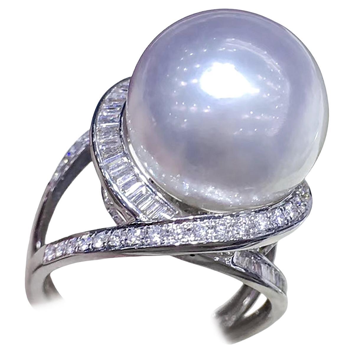 Anello di perle dei mari del sud con diamanti a spirale Aurora