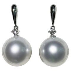 【Crown Radiance】Elegant South Sea Pearl Drop Earrings
