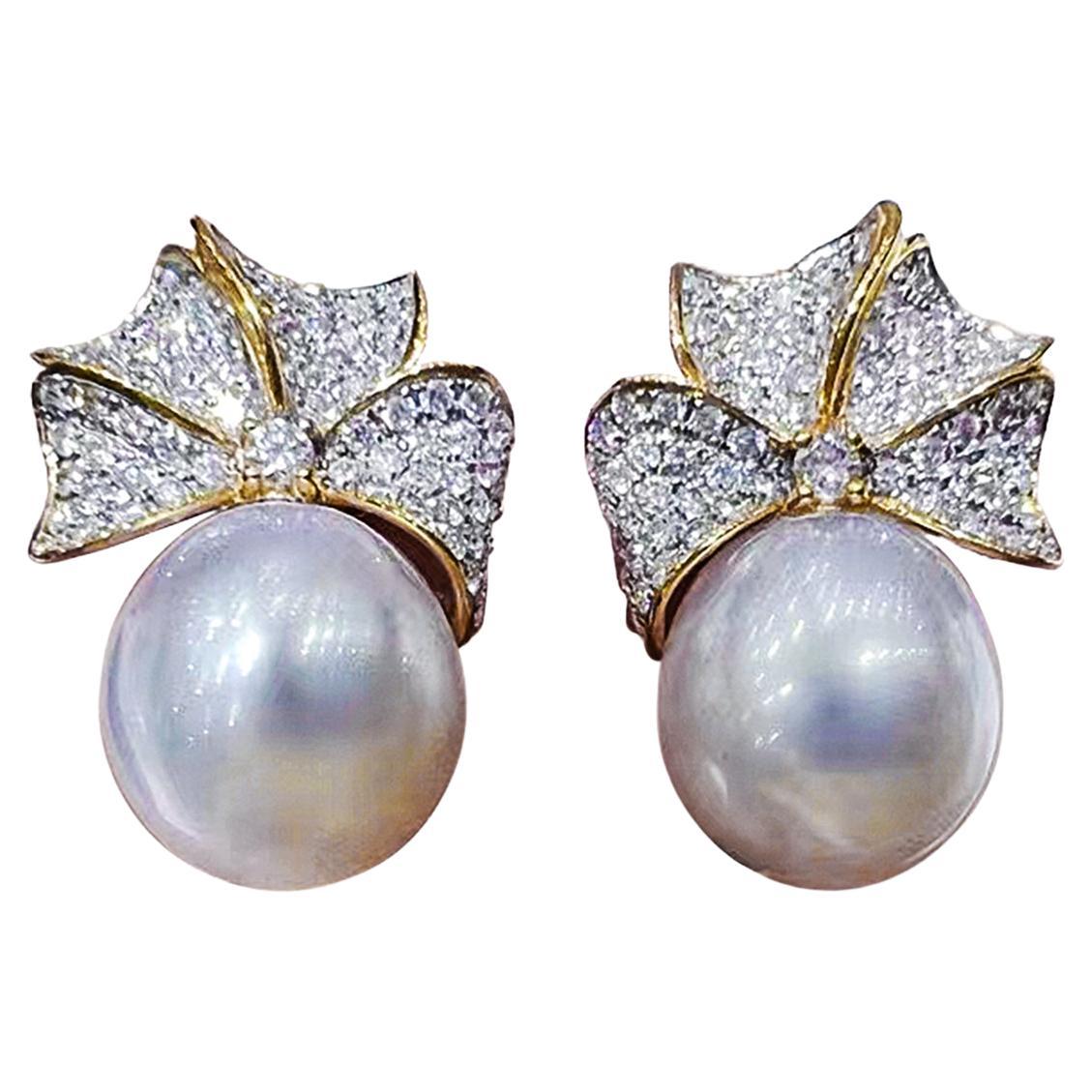 【Crown Radiance】Golden Bow Aurora South Sea Pearl Diamond Earrings