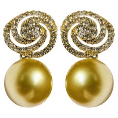 【Crown Radiance】Boucles d'oreilles en or avec spirale en perles des mers du Sud Aurora et diamants
