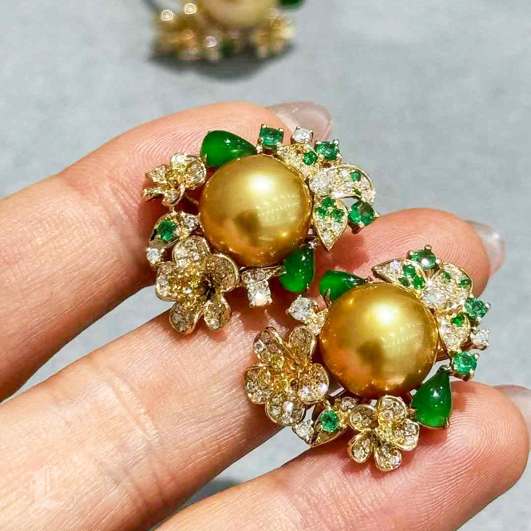 【Corona Radiance】Imperial Blossom South Sea Pearl & A Jadeite Jewelry Set en venta 1
