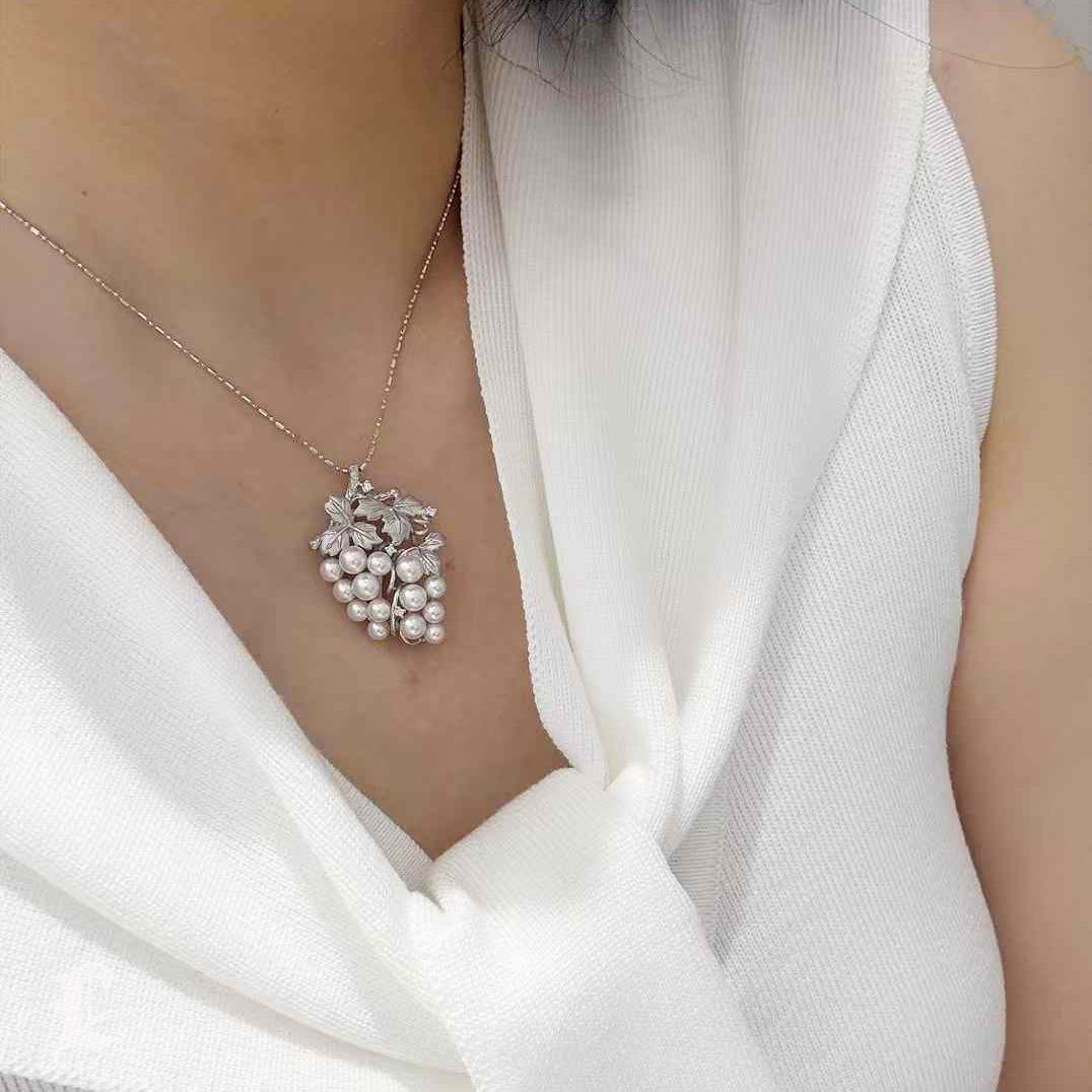 【Crown Radiance】One-of-a-Kind Baby Akoya Pearl Grape Cluster Pendant Necklace Sin cortar en venta