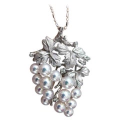 【Crown Radiance】One-of-a-Kind Baby Akoya Pearl Grape Cluster Pendant Necklace