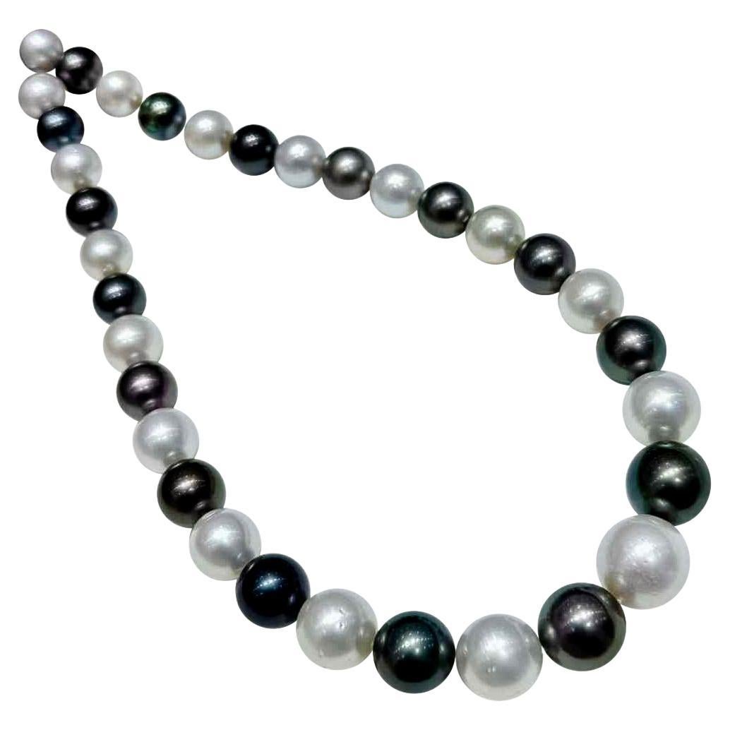 【Crown Radiance】One-of-a-Kind Dual Aura Pearl Necklace (10.5–15.8mm)