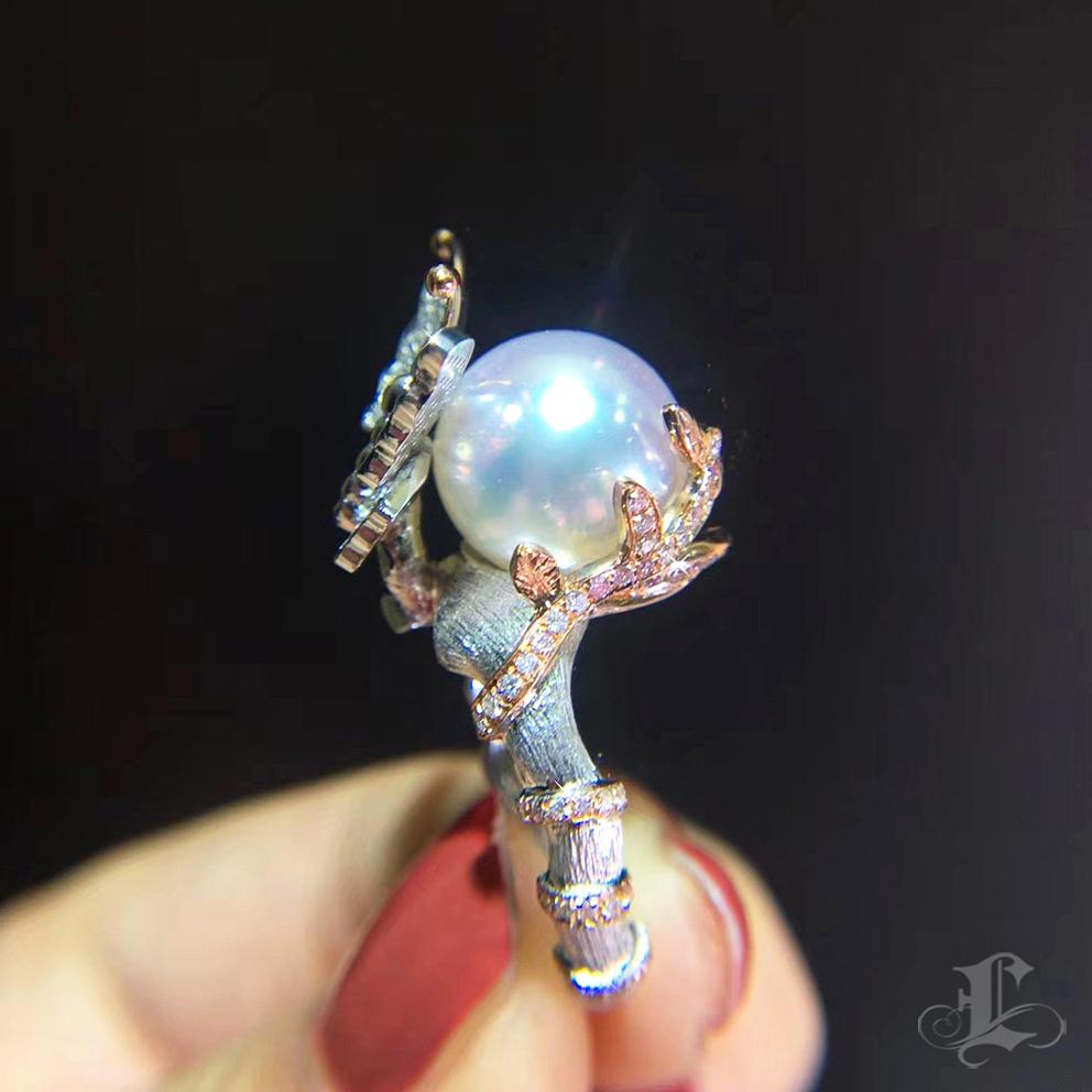 【Crown Radiance】Papillon Embrace Südsee Perlen Ring im Angebot 5