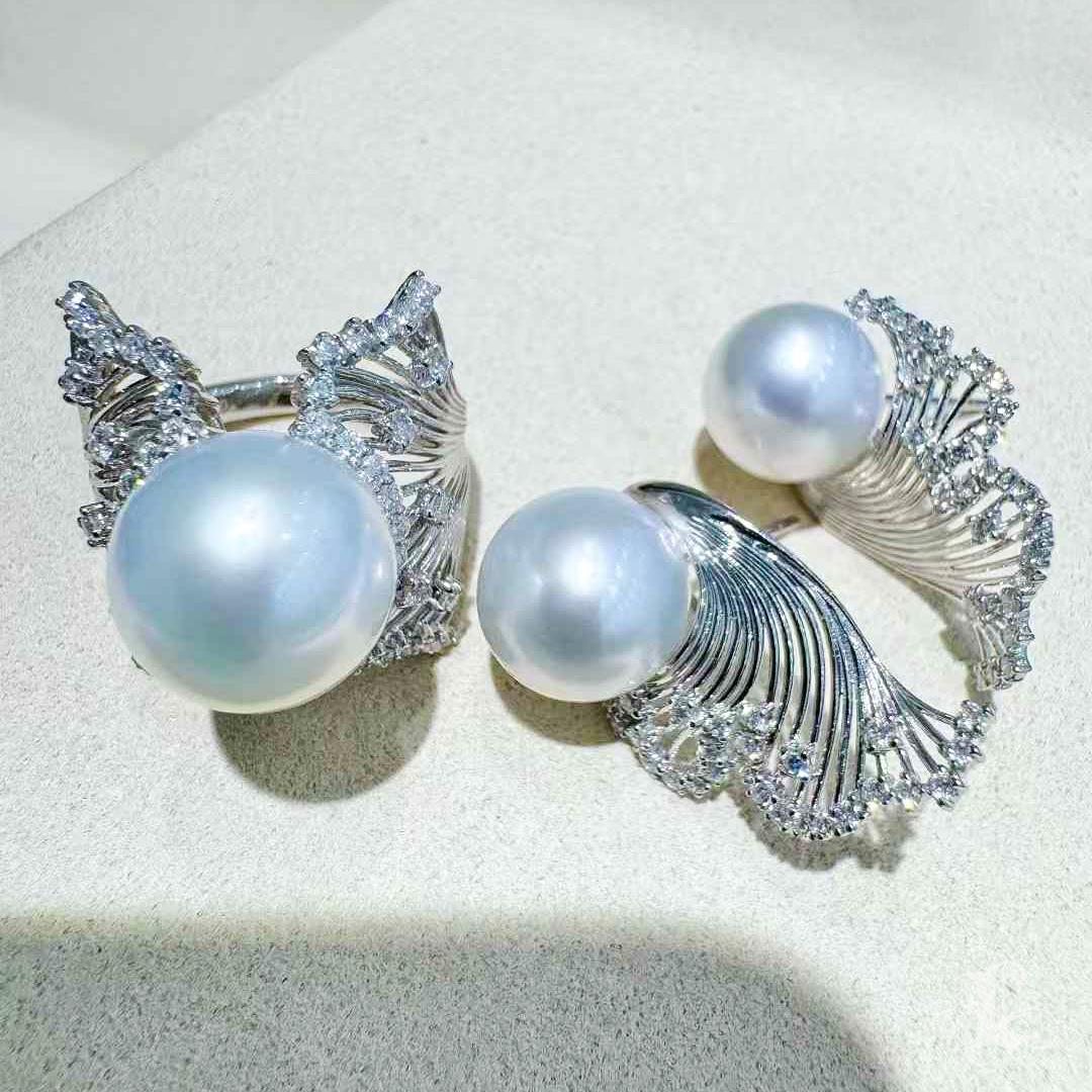 Crown Radiance】Phoenix Feder Südsee Perle & Diamant Ohrringe & Ring Set im Angebot 3