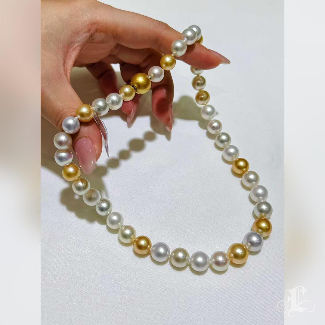 【Crown Radiance】PSL Collier de perles des mers du sud certifiées Aurora en blanc et doré en vente 4