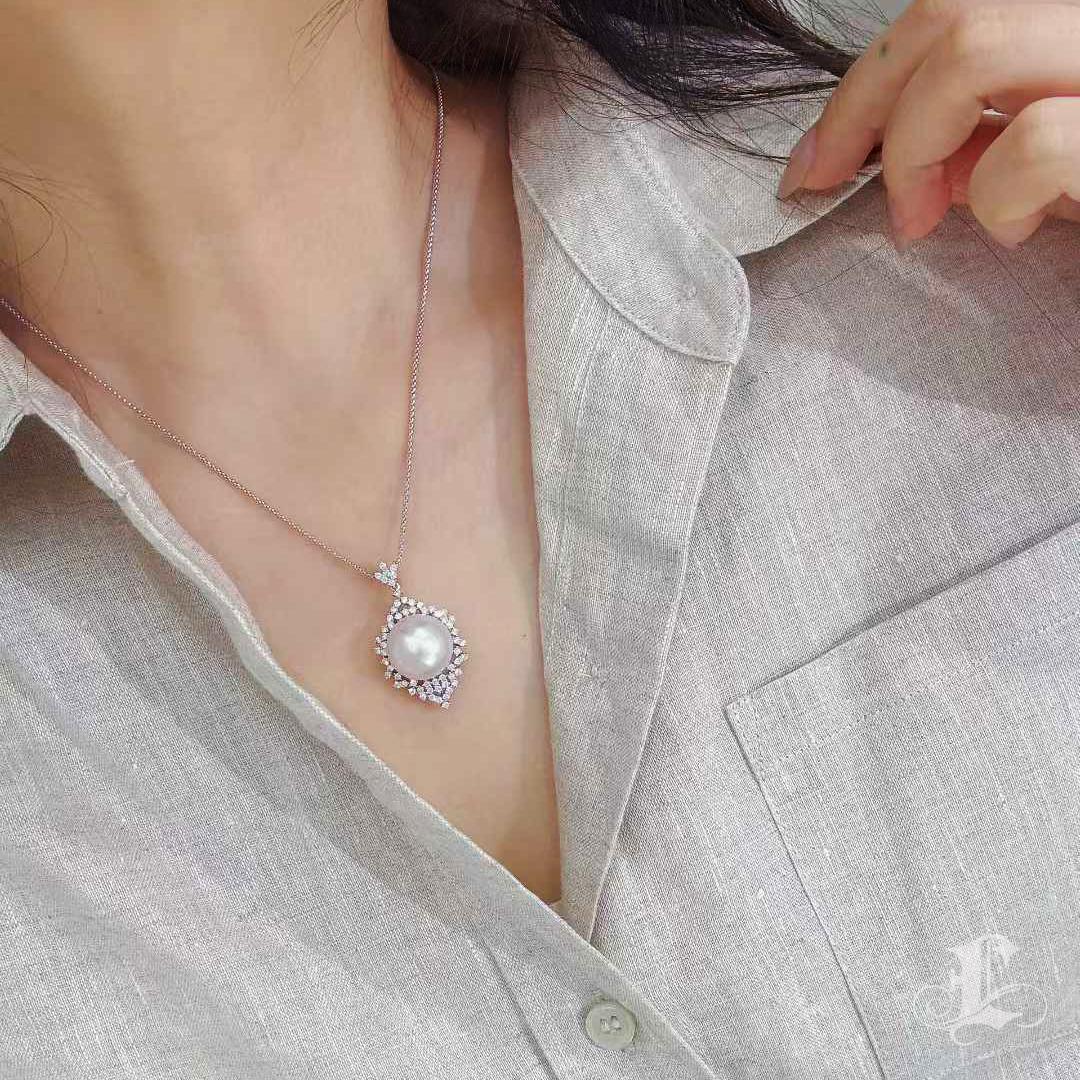 【Corona Resplandor】PSL Fénix 14.9mm Collar de Perlas del Mar del Sur y Colgante de Diamantes Sin cortar en venta
