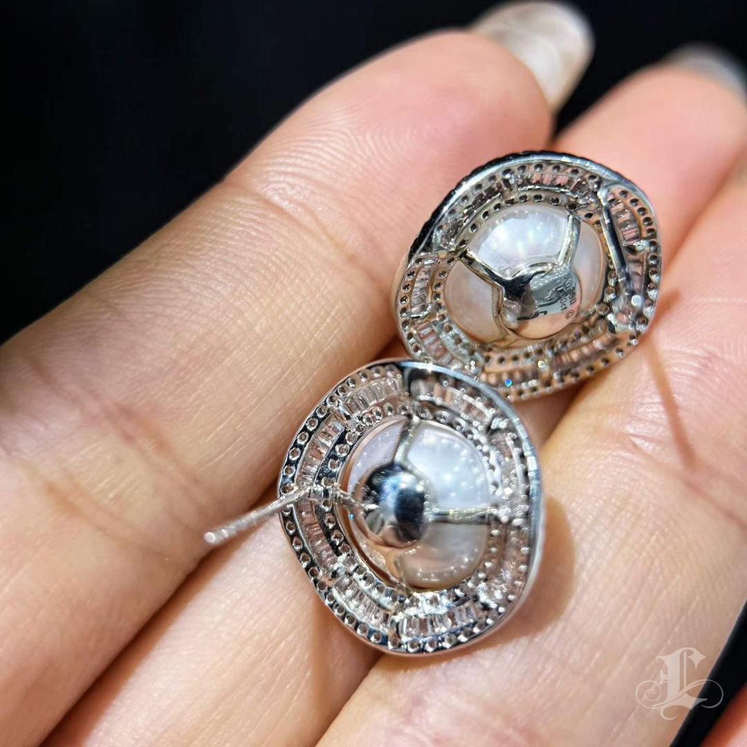 Crown Radiance】Radiant Halo Aurora Südsee Perle Diamant Ohrringe im Angebot 6