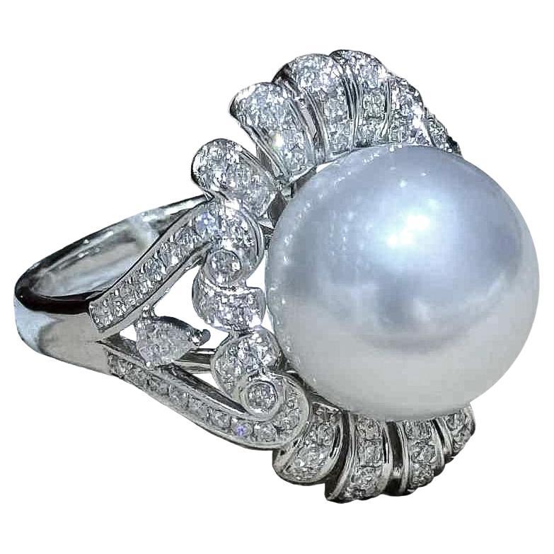 【Crown Radiance】Regal Fan Aurora South Sea Pearl & Diamond Baroque-Inspired Ring