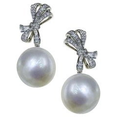 【Crown Radiance】Ribbon Grace Aurora Boucles d'oreilles en perles de mer du Sud et diamants