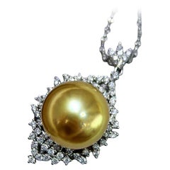 【Crown Radiance】Solar Reign — Golden South Sea Pearl Diamond Pendant
