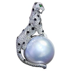 【Crown Radiance】South Sea Pearl Leopard Diamond Pendant — 18.5 mm