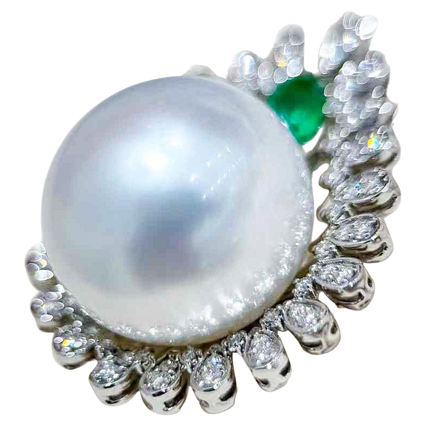 【Crown Radiance】Sunray Halo Emeraude Aurora Perle des mers du sud Pendentif diamant en vente