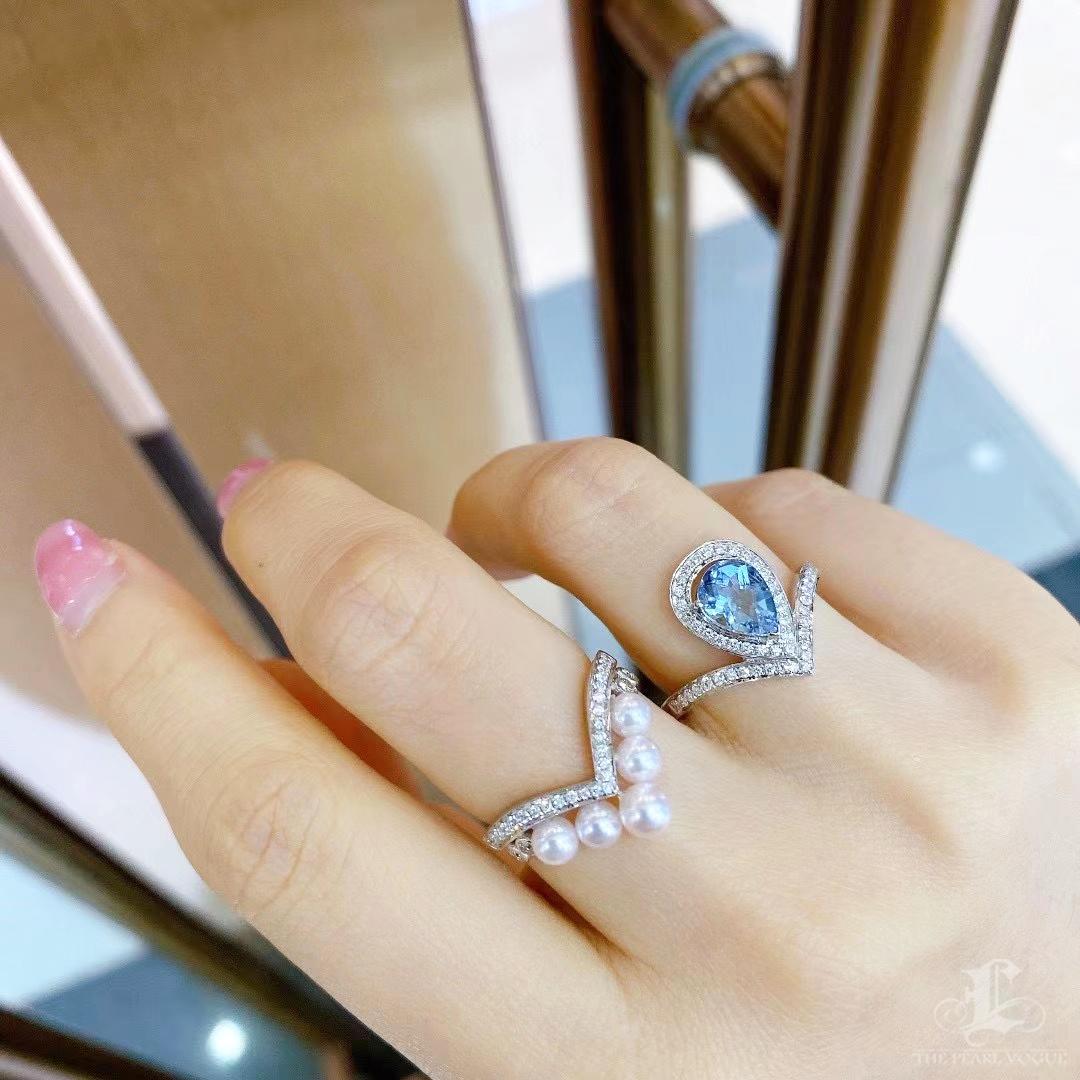 Anello impilabile con perle Akoya, zaffiro e diamanti in vendita 7