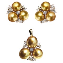 【Crown Radianc】Golden Radiance South Sea Pearl Diamond Earrings and Pendant Set