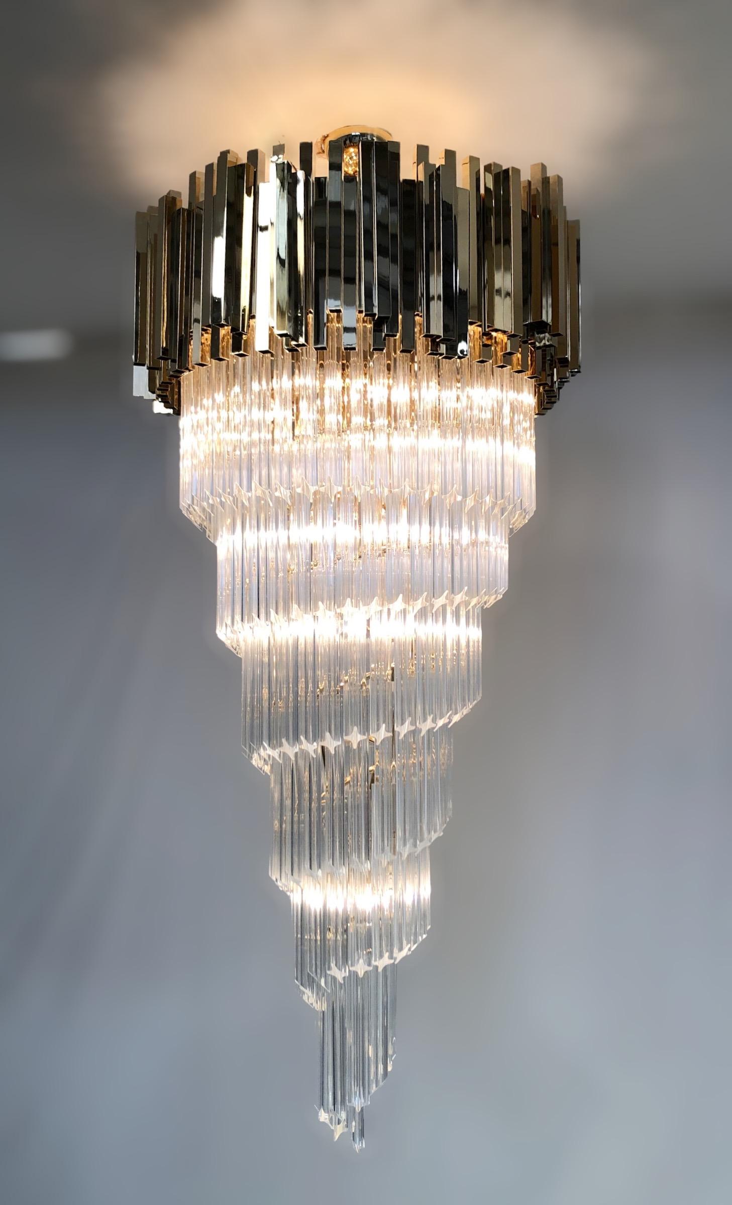 Crown Spiral Chandelier by Fabio Ltd In New Condition For Sale In Los Angeles, CA