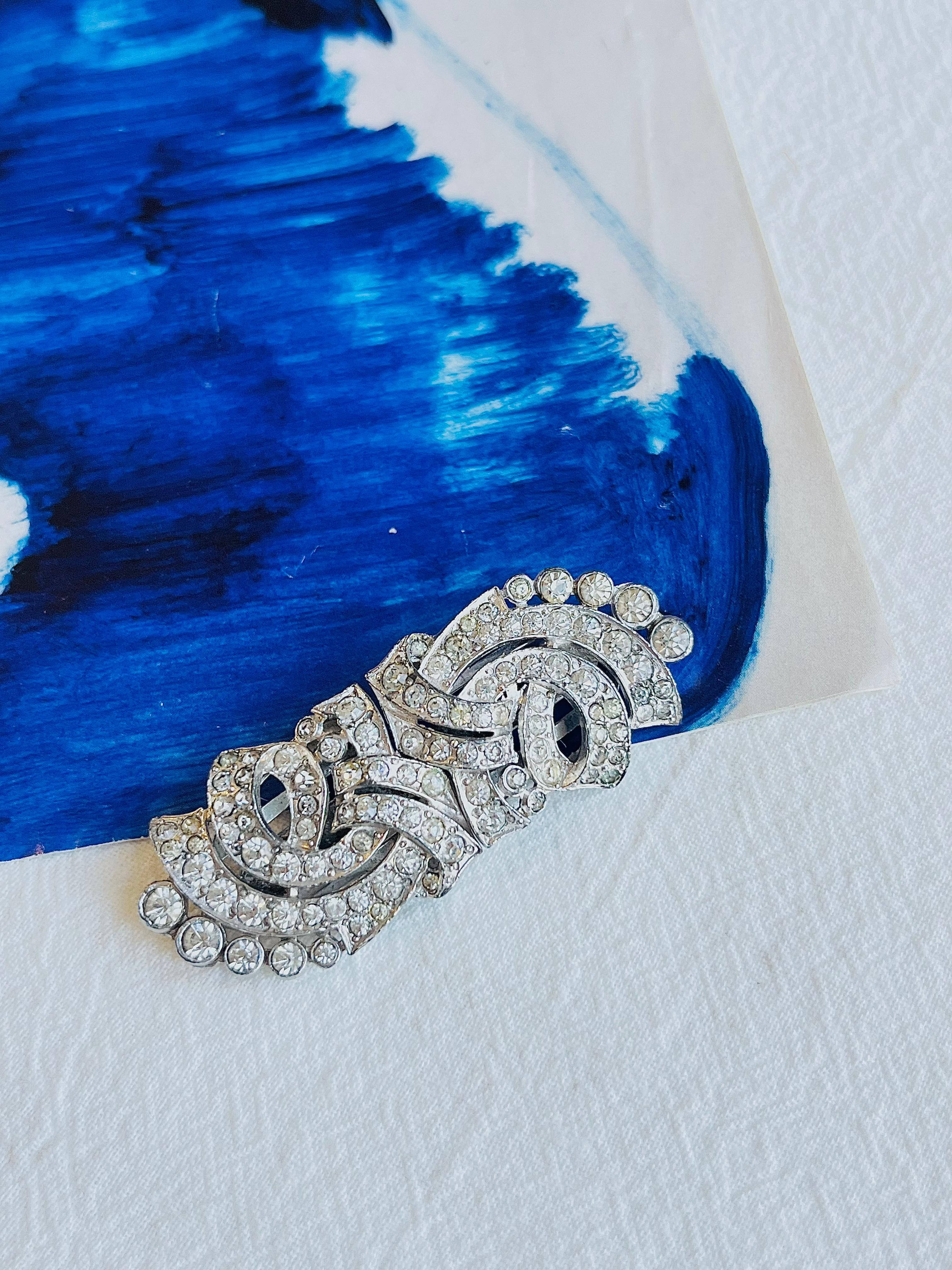 Art Nouveau Crown Trifari 1930s Clip Mates Ribbon White Whole Crystals Dress Silver Brooch For Sale
