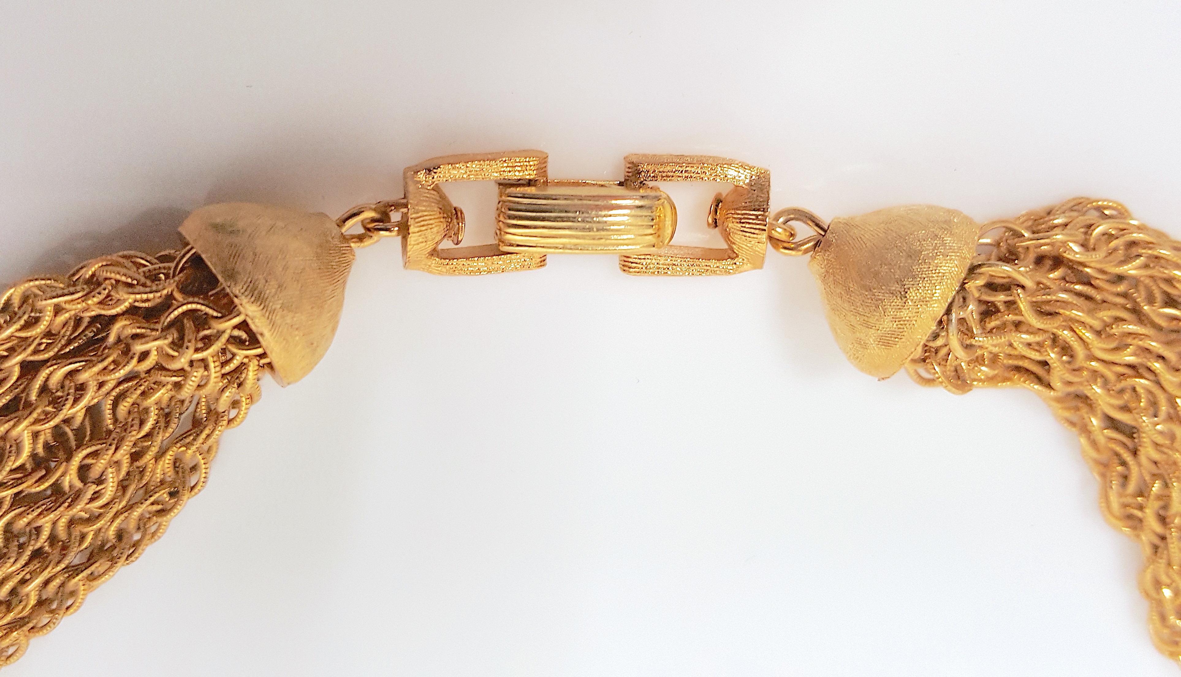 Trifari Alfred Philippe Chausssures-Sautoir DemiParure texturée à chaîne lourde en or jaune en vente 1