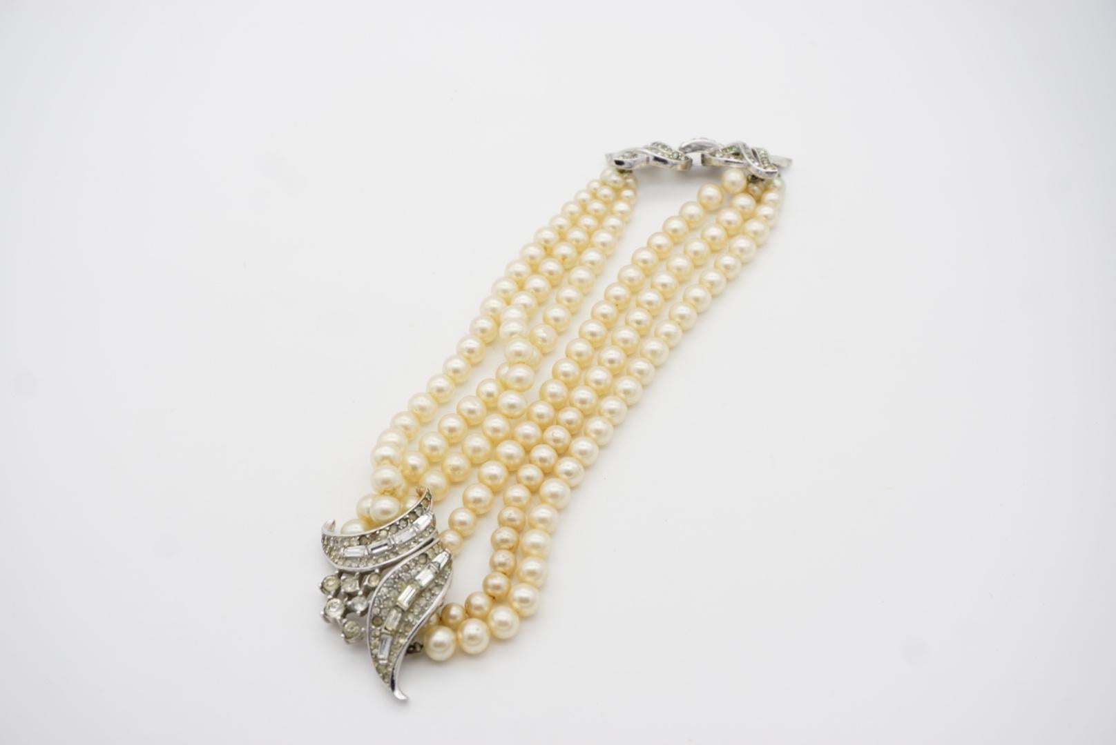 Crown Trifari 1940s Trio Strands Layer Pearls Crystals Pendant Choker Necklace For Sale 6