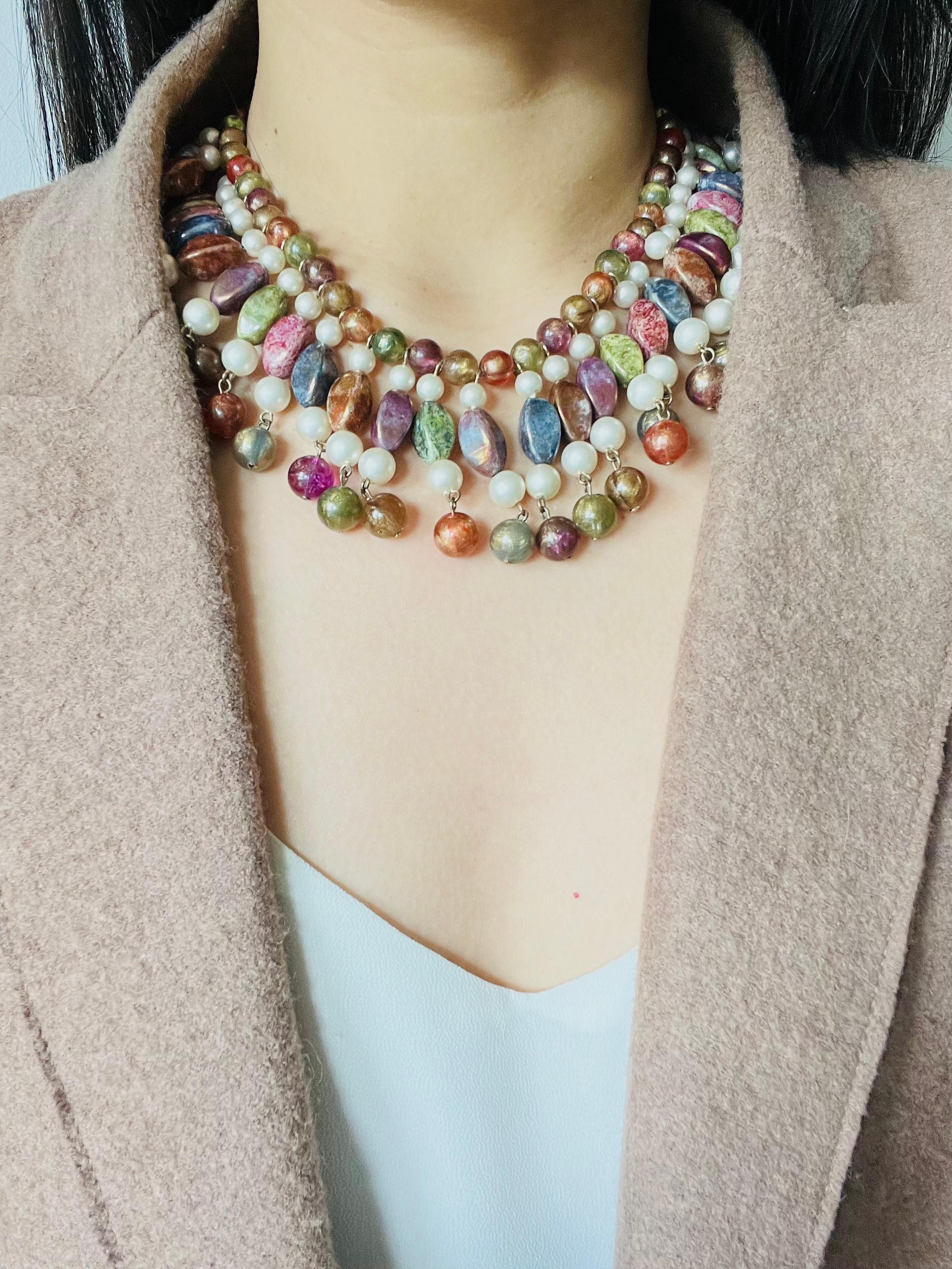 Crown Trifari 1950 Gripoix Harlequin Long Beads White Pearl Tassel Bib Necklace For Sale 3