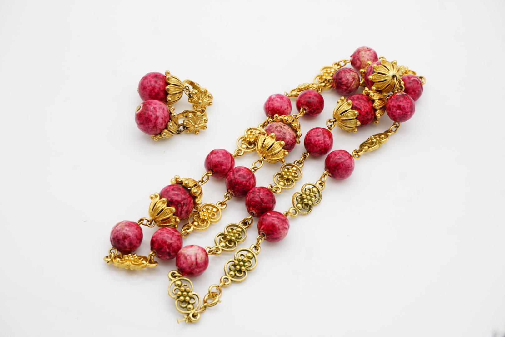 Set de sautoirs et boucles d'oreilles Crown Trifari 1950 Red Cranberry Fruit Filigree en vente 9