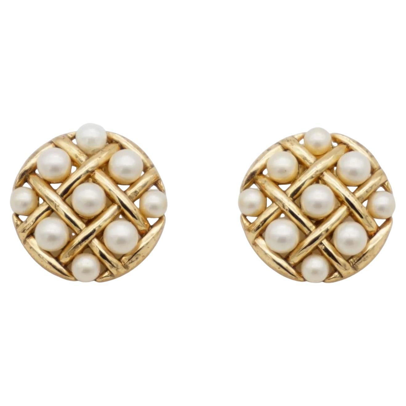 Crown Trifari 1950 Round Circle White Pearls Openwork Criss Cross Clip Earrings