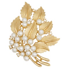 Crown Trifari 1950s Bouquet Large Leaf Cluster White Pearls Crystals Gold Brooch