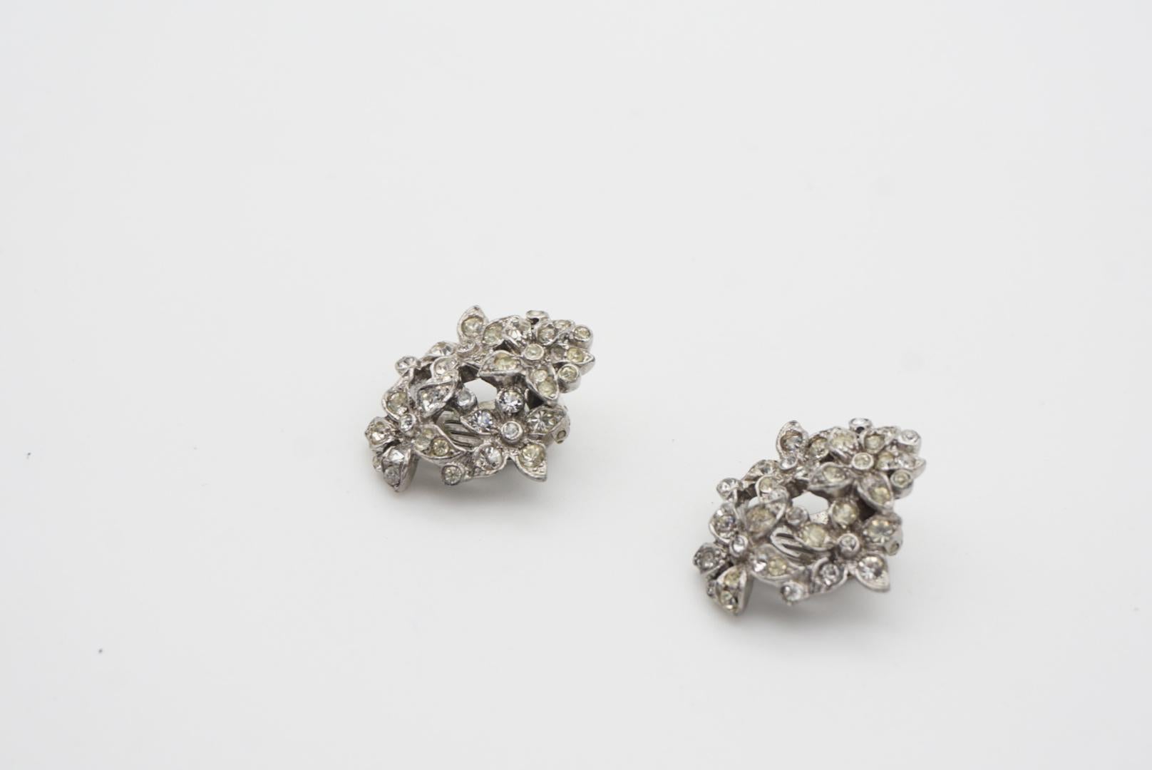 Crown Trifari 1950s Cluster Flower Bouquet Crystal Openwork Silver Clip Earrings 2