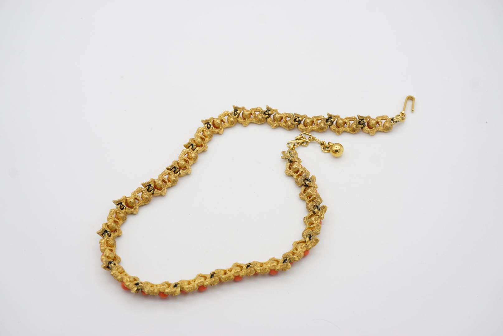 Crown Trifari 1950s Coral Orange Floral Cabochon Openwork Set Necklace Brooch For Sale 7