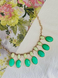 Crown Trifari 1950s Gold Rare Gripoix Oval Emerald Light Green Chunky Necklace