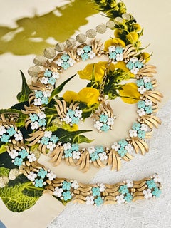 Crown Trifari 1950s Green Turquoise White Crystals Forget Me Not Flower 3 Set