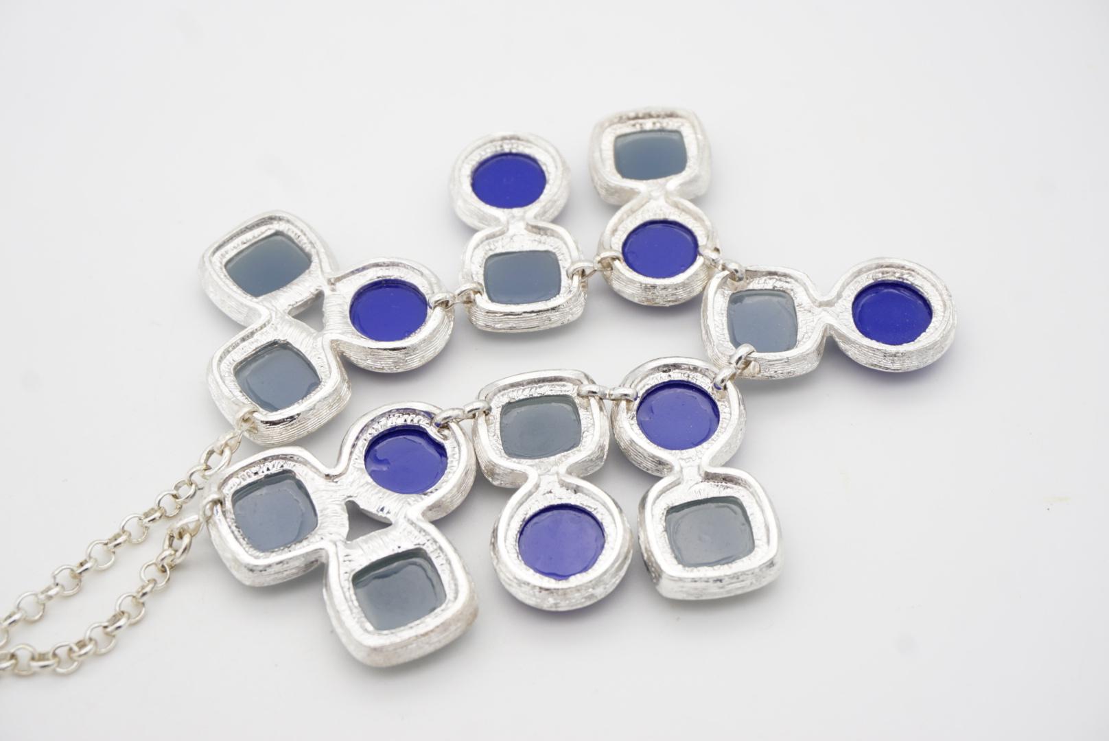 Crown Trifari 1950s Gripoix Milky Navy Grey Round Square Bib Pendant Necklace 7