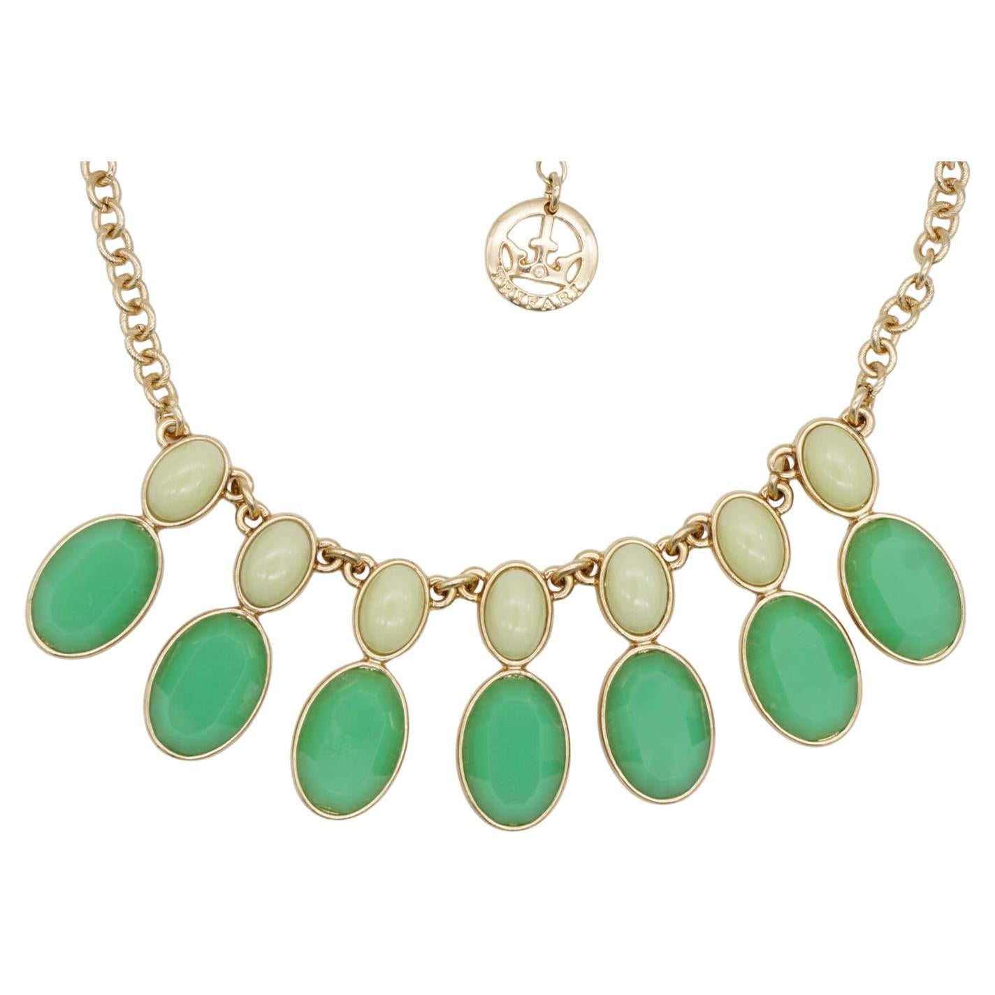 Crown Trifari 1950s Gripoix Oval Light Green Emerald Pendant Chunky Necklace